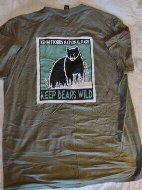 Kenai Fjords National Park Alaska Bears Nature Art Tee T-shirt XL Olive